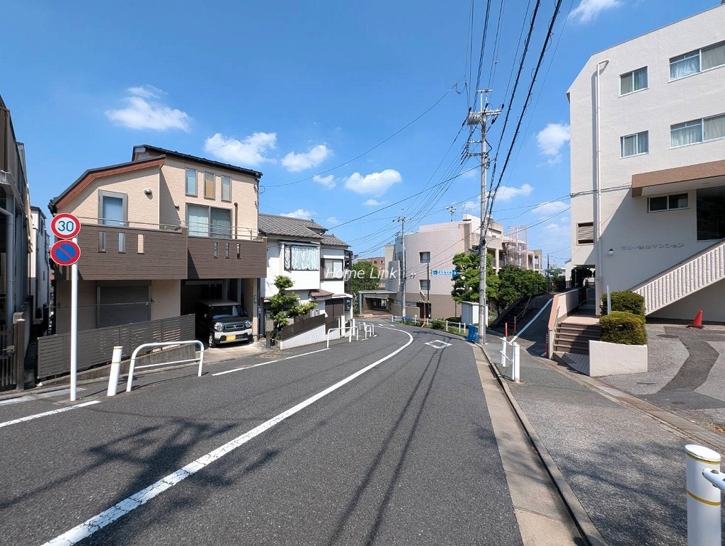 ワコー徳丸マンション　前面道路